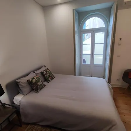 Apartment Sintra, T2 In Historic Center With Palace Views, Sintra