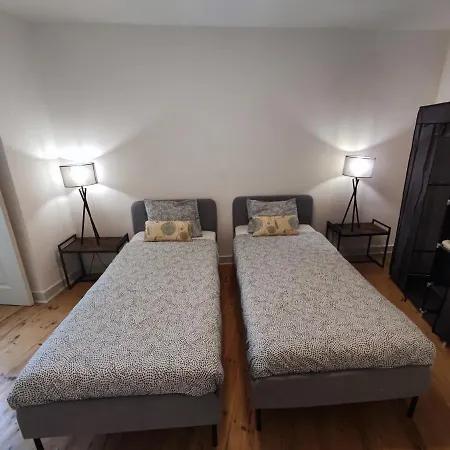 Apartment Sintra, T2 In Historic Center With Palace Views, *