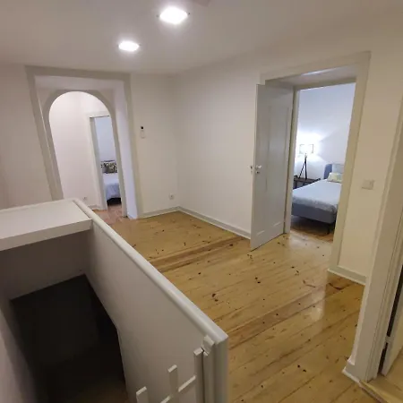 Sintra, T2 In Historic Center With Palace Views, Apartment Sintra